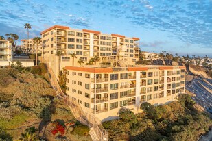 Sea Gate West Building C in San Clemente, CA - Building Photo