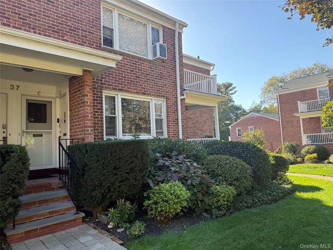 property at 37 Carpenter Ave