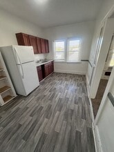 3412 E 147th St in Cleveland, OH - Building Photo - Building Photo