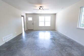 405 Pershing Rd in Columbia, MO - Building Photo - Building Photo