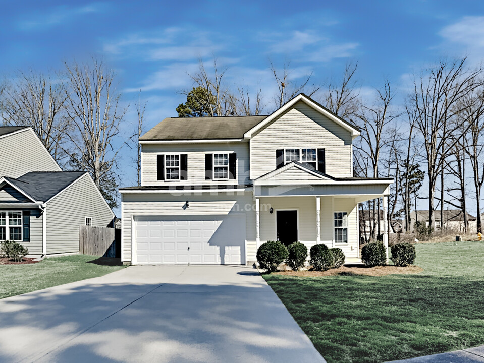 2933 Smooth Stone Trail in Raleigh, NC - Building Photo