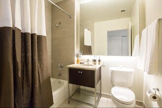 30 West St in New York, NY - Building Photo - Building Photo