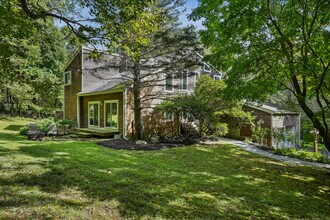 15 Bartram Dr in Redding, CT - Building Photo - Building Photo