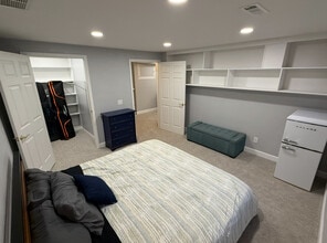 10858 E Harvard Dr in Aurora, CO - Building Photo - Building Photo