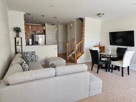 22946 Newcut Rd in Clarksburg, MD - Building Photo