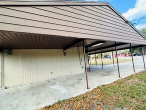 1904 Delaroche Dr W in Jacksonville, FL - Building Photo - Building Photo