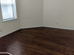 3149 W Medill Ave in Chicago, IL - Building Photo - Building Photo