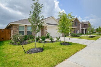 27127 Breakaway Ln in Katy, TX - Foto de edificio - Building Photo