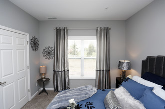 Summerlake Meadows in Pendleton, IN - Building Photo - Interior Photo