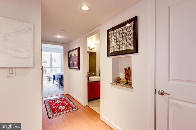 1025 First St SE-Unit -513 in Washington, DC - Building Photo - Building Photo