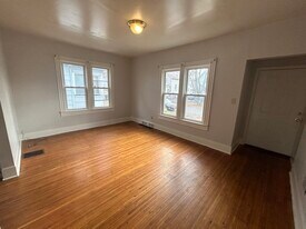 121 Elba St, Unit 1 in Rochester, NY - Building Photo