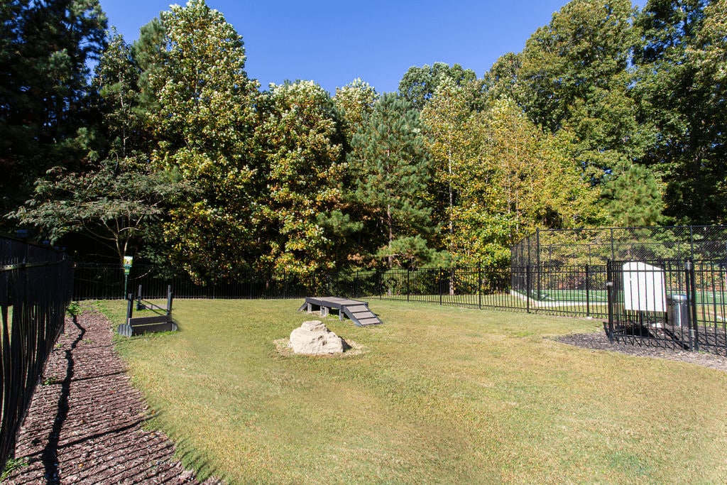 Peaks at Gainesville in Gainesville, GA - Foto de edificio