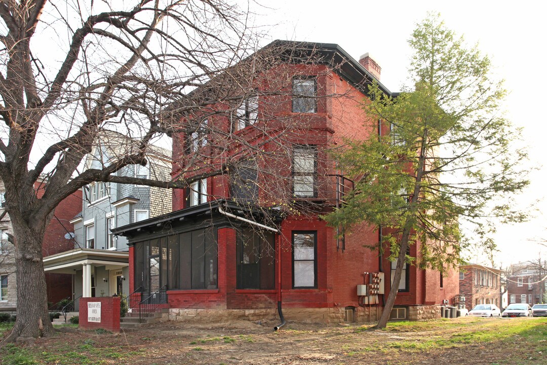 The Belknap Apartments in Louisville, KY - Building Photo