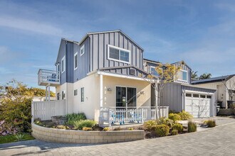 1416 MacKinnon Ave in Encinitas, CA - Building Photo - Building Photo