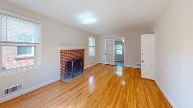 2830 Newton St NE in Washington, DC - Building Photo - Building Photo