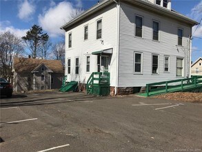 237 Liberty St-Unit -1 in Meriden, CT - Building Photo - Building Photo