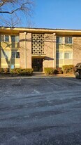 7266 Donnell Pl, Unit A3 Holly Hill Condominium in District Heights, MD - Building Photo