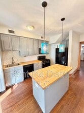 814 Longfellow St NW in Washington, DC - Building Photo - Building Photo