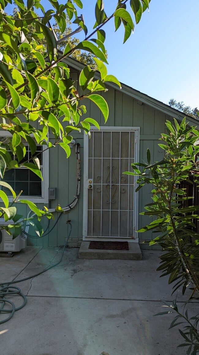 2206 Waldon St Rentals in Redding, CA