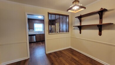 399 Circuit Ln in Newport News, VA - Building Photo - Building Photo
