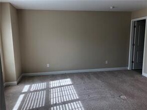 705 Grand Reserve Dr in Suwanee, GA - Building Photo - Building Photo