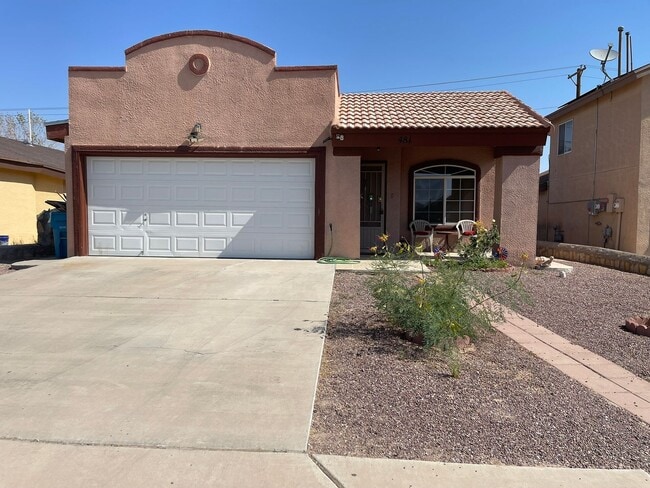 property at 481 Valle Calido Dr