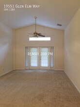 19551 Glen Elm Way in Orlando, FL - Building Photo - Building Photo