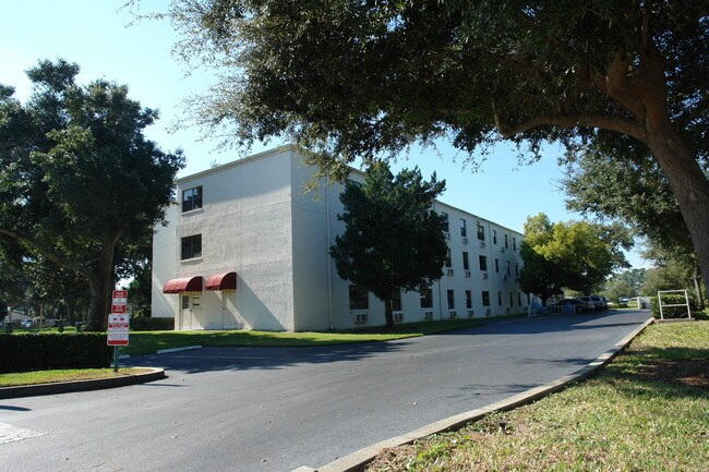 Epiphany Manor in Port Orange, FL - Building Photo - Building Photo