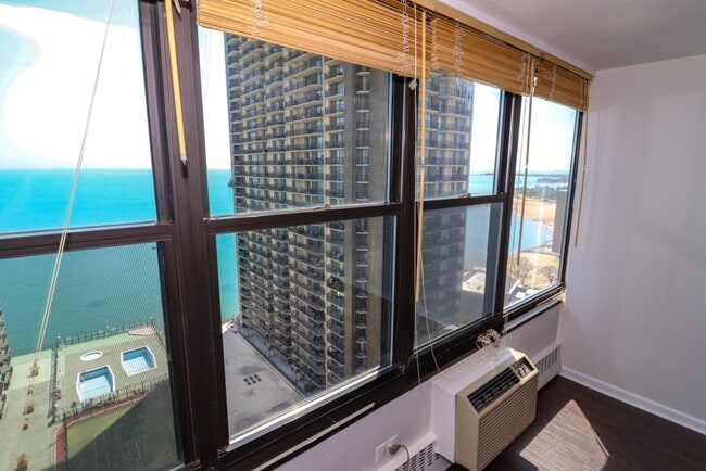 property at 6030 N Sheridan Rd