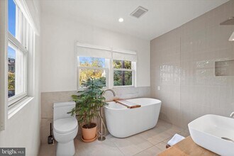 4131 Illinois Ave NW in Washington, DC - Building Photo - Building Photo