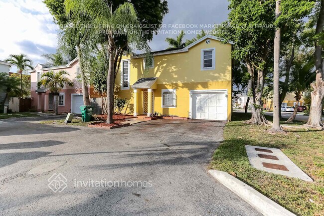 9108 SW 147th Ct in Miami, FL - Foto de edificio - Building Photo