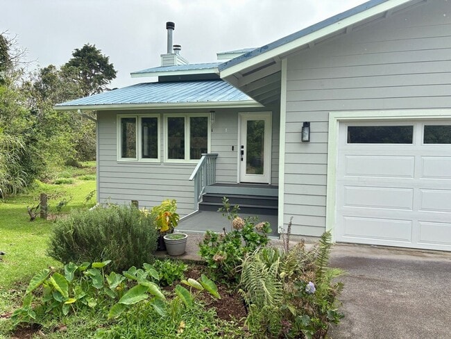 64-1066-499 Mamalahoa Hwy in Waimea, HI - Foto de edificio - Building Photo