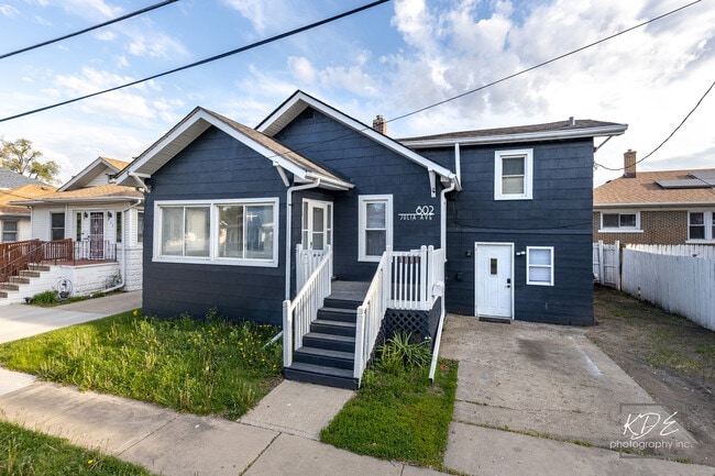 property at 802 Julia Ave