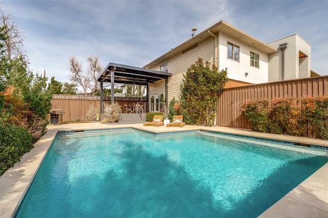 property at 9831 Lakemont Dr