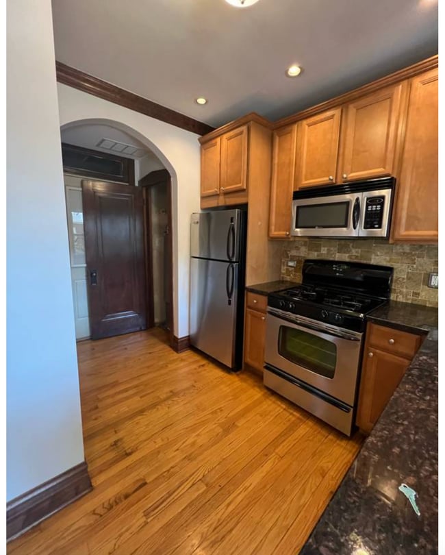 4305 N Richmond St, Unit 1s in Chicago, IL - Foto de edificio - Building Photo