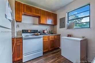 26420 SW 138th Ct in Naranja, FL - Building Photo - Building Photo