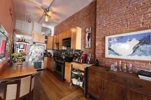 332 East 116th street, Unit Apt 2 in New York, NY - Building Photo
