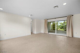4261 Lagg Ave in Ft. Myers, FL - Building Photo - Building Photo