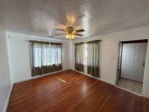 212 N Ash St in Carlsbad, NM - Building Photo - Building Photo