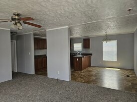 130 Lynnwood Cir in Clarksville, TN - Building Photo