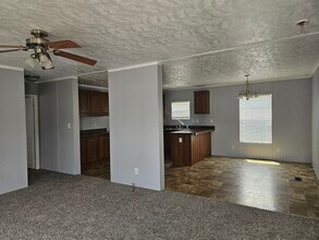 130 Lynnwood Cir in Clarksville, TN - Building Photo - Building Photo