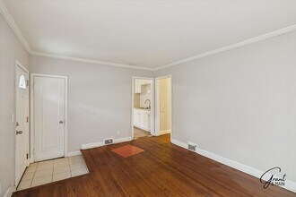 10067 Grayton St in Detroit, MI - Building Photo - Building Photo