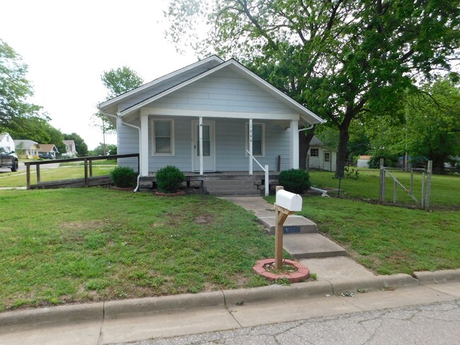 property at 1000 S Atchison St