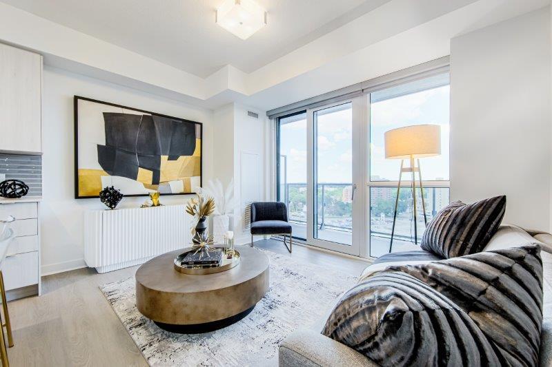 45 Railroad in Brampton, ON - Building Photo