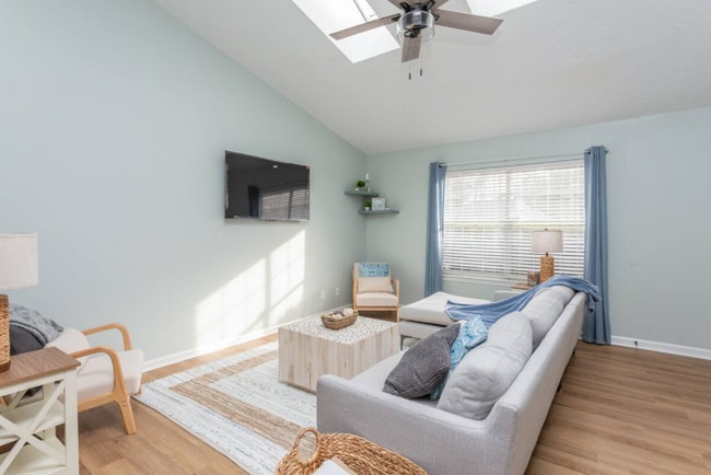 309 Redan Dr in Savannah, GA - Building Photo - Building Photo