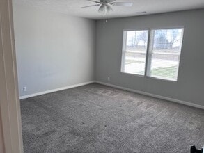 213 W Sunset St in Valley, NE - Building Photo - Building Photo