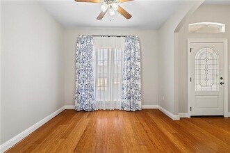 409 Gainesway Dr in Madisonville, LA - Foto de edificio - Building Photo