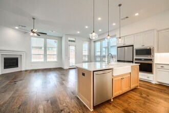 1307 Beach Blvd in Sherman, TX - Building Photo - Building Photo