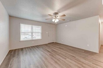 613 Lost Trl in Copperas Cove, TX - Building Photo - Building Photo