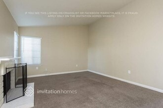 11642 Queensborough St in Riverside, CA - Building Photo - Building Photo